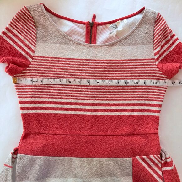 Anthropologie Lilka Sorella Mixed Stripes Short Sleeve Belted Dress in Red & Tan - Picture 11 of 12